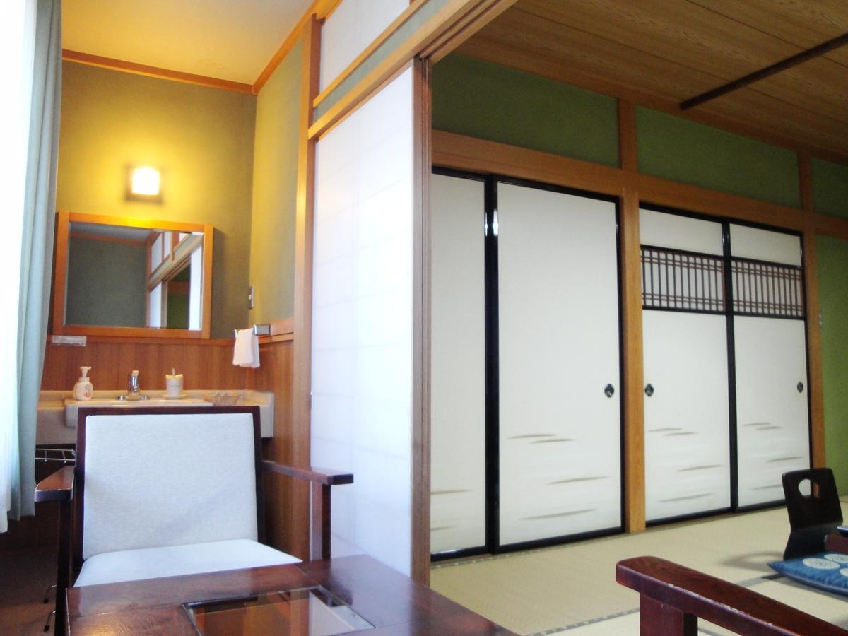 Aihokan Takayama  Exterior foto